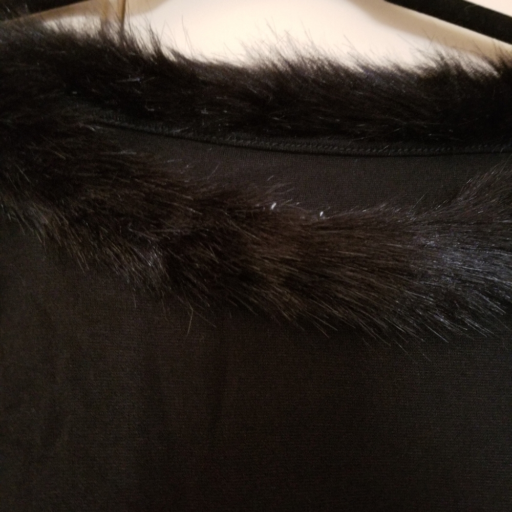Top - Picture 3 of 5